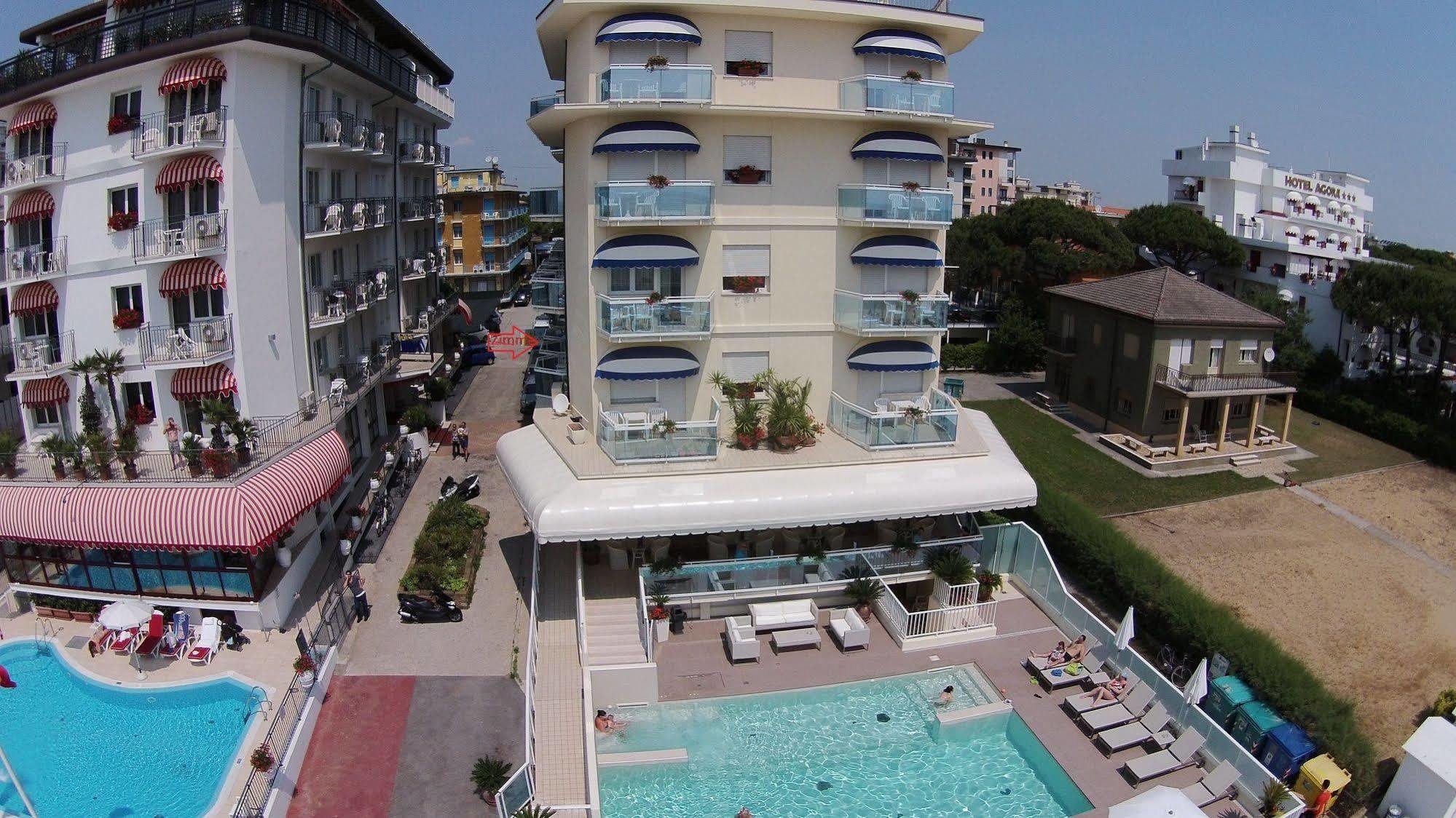 Hotel Canarie Jesolo Extérieur photo
